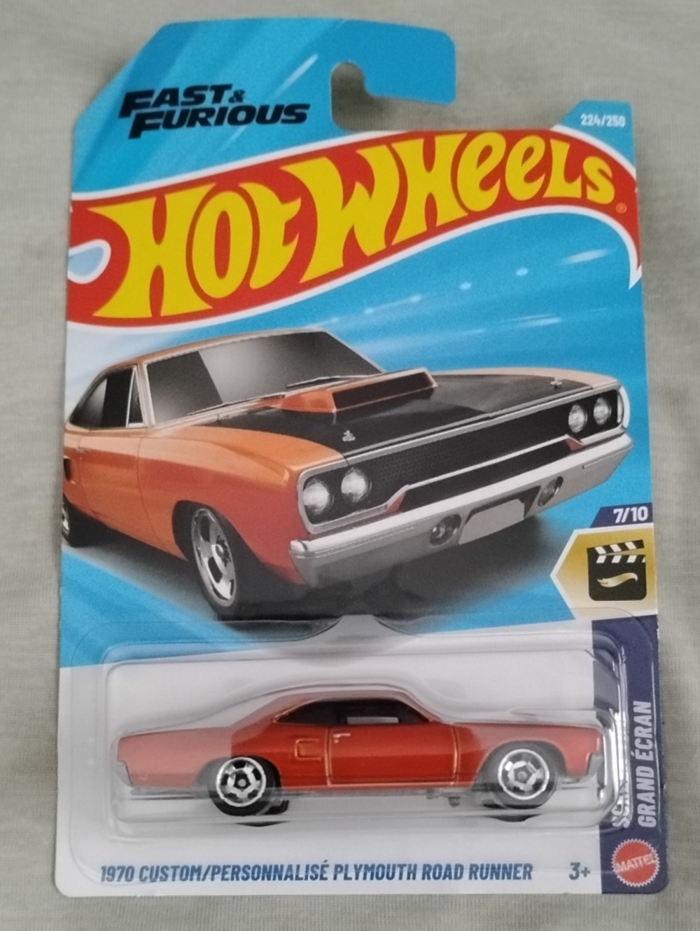 Mattel Hot Wheels Orange and Black 1970 Plymouth Road Runner Toy Car